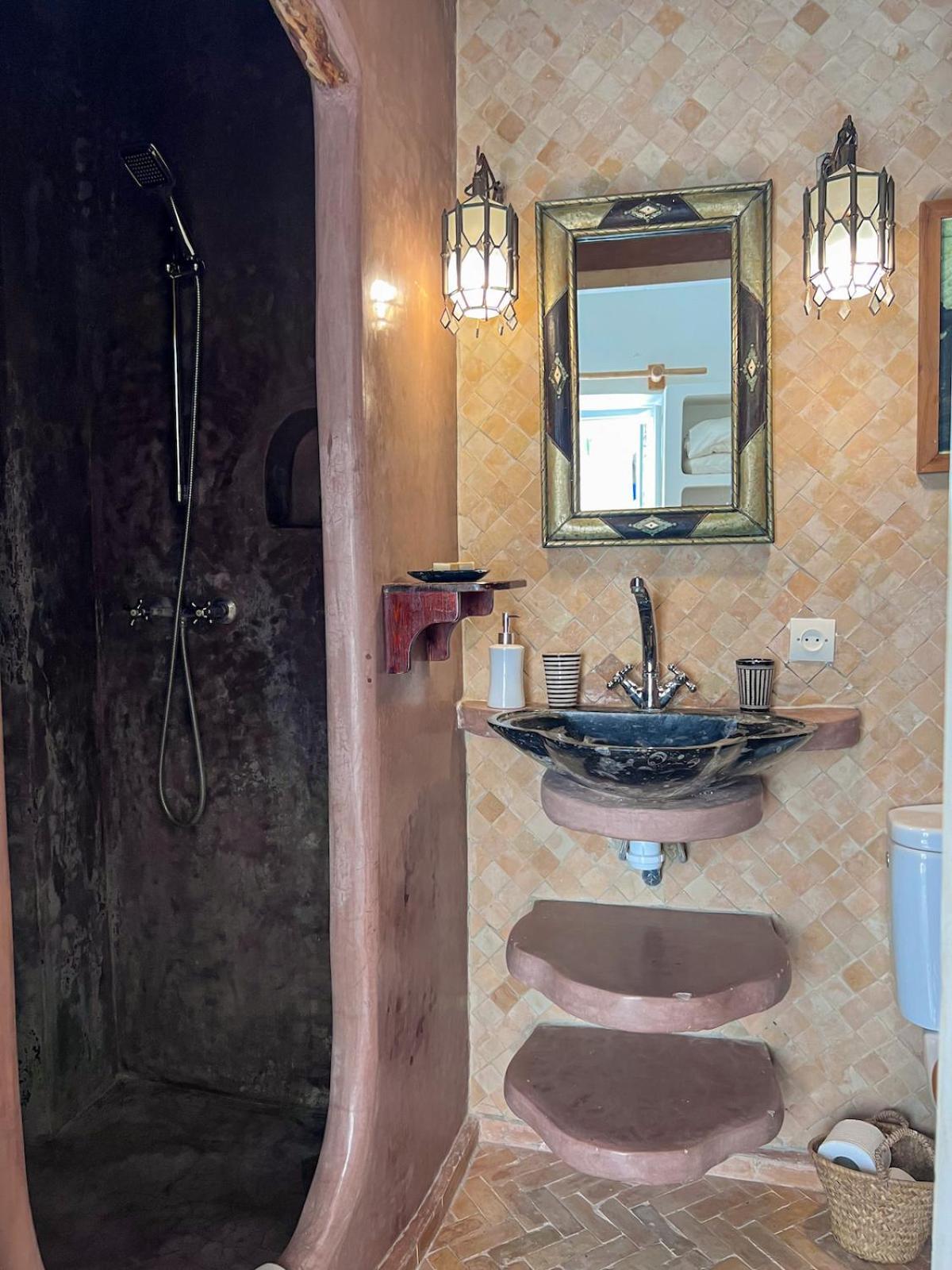 Riad Baladin Szavíra Kültér fotó